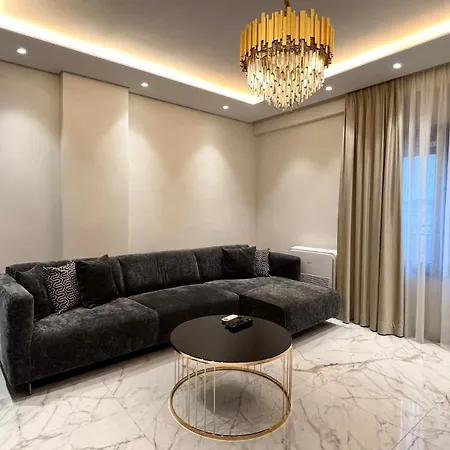 Zeus Deluxe Apartamento *