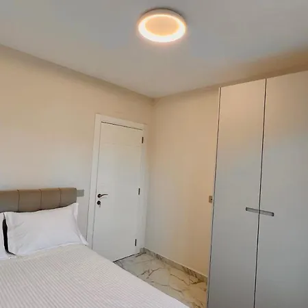 Apartamento Zeus Deluxe *